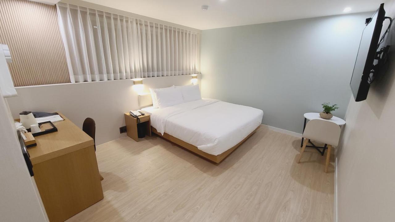 Hotel Andrest Busan Exteriör bild